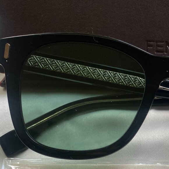 COPY - ✨ FENDI | 100% Authentic Luxury FENDI Sunglasses TREAT ✨ main image 6